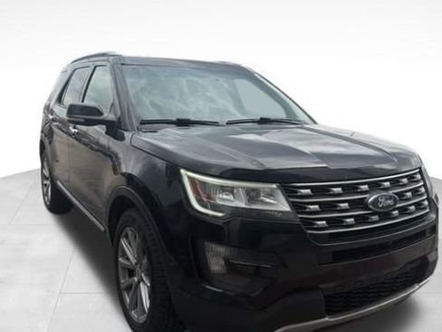 Used 2016 Ford Explorer Limited image 5