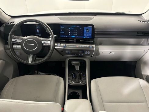 Used 2024 Hyundai Kona SEL FWD image 40