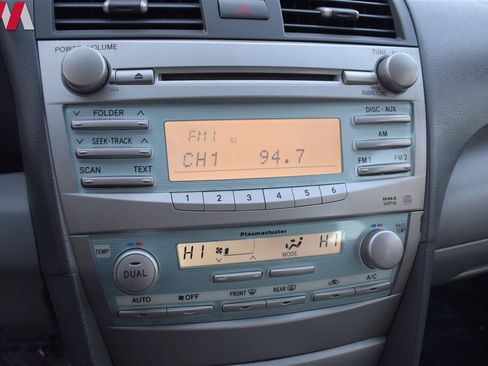 Used 2009 Toyota Camry Hybrid image 18