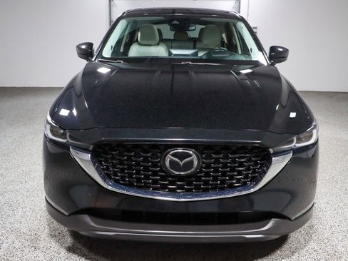 Used 2023 MAZDA CX-5 AWD 2.5 S w/ Premium Plus Pkg image 4