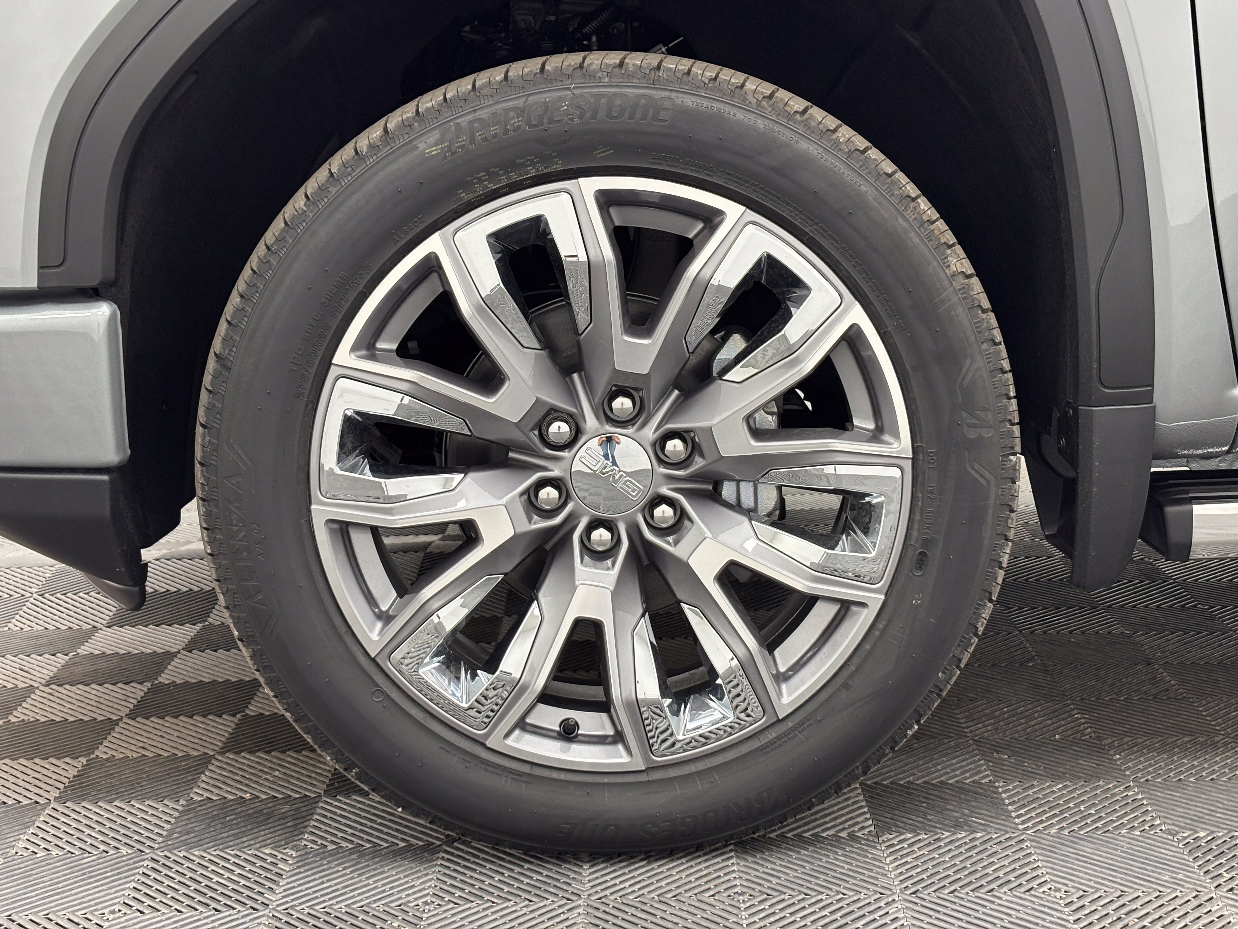 New 2026 GMC Sierra 1500 Denali AWD/4WD image 17