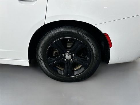 Used 2023 Dodge Charger SXT image 30