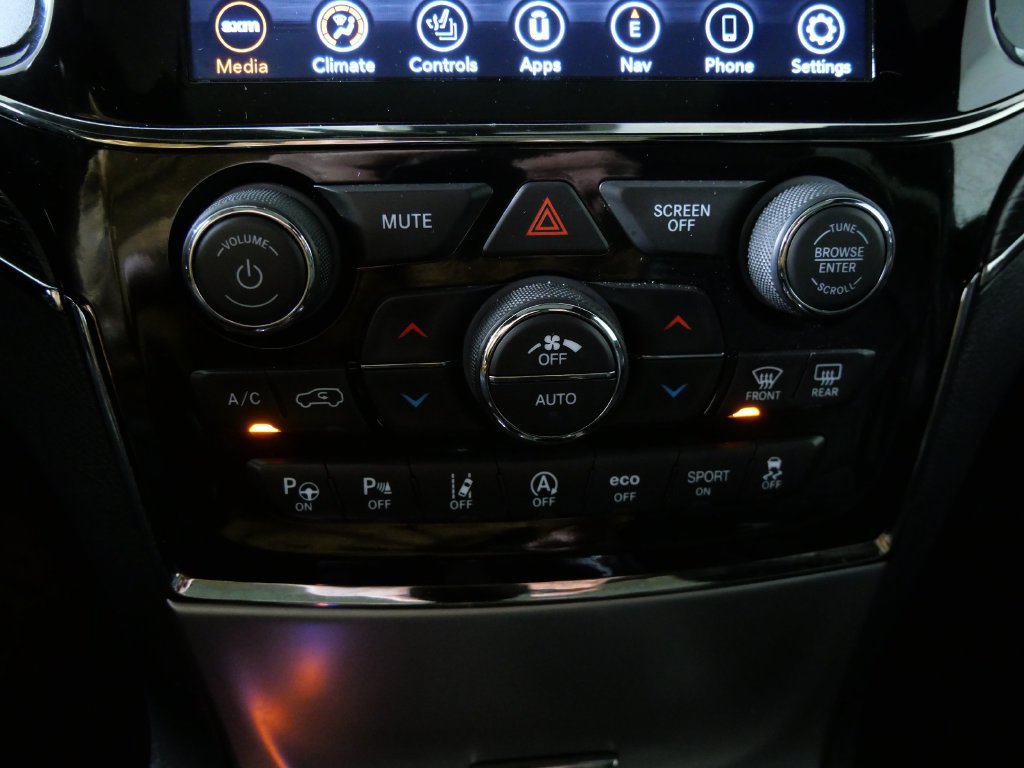 Used 2020 Jeep Grand Cherokee High Altitude AWD/4WD image 27