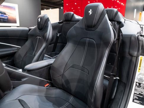 Used 2025 Ferrari Roma Spider image 4