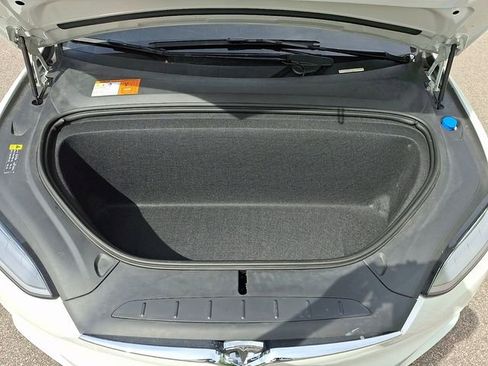 Used 2017 Tesla Model X 100D AWD/4WD image 32
