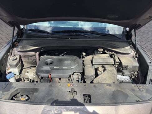 Used 2019 Hyundai Santa Fe SEL image 21