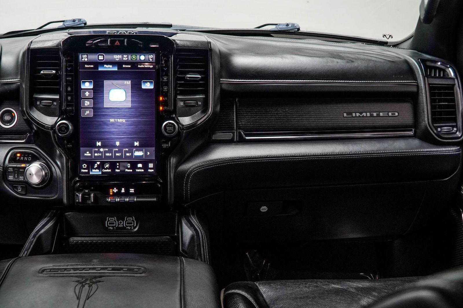 Used 2023 RAM 1500 Limited AWD/4WD image 17