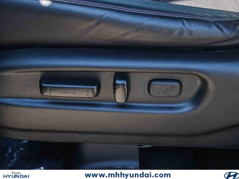 Used 2024 Honda Ridgeline Black Edition image 18