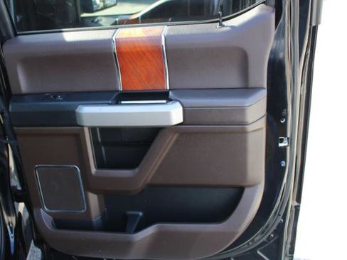 Used 2017 Ford F150 King Ranch w/ Equipment Group 601A Luxury image 33