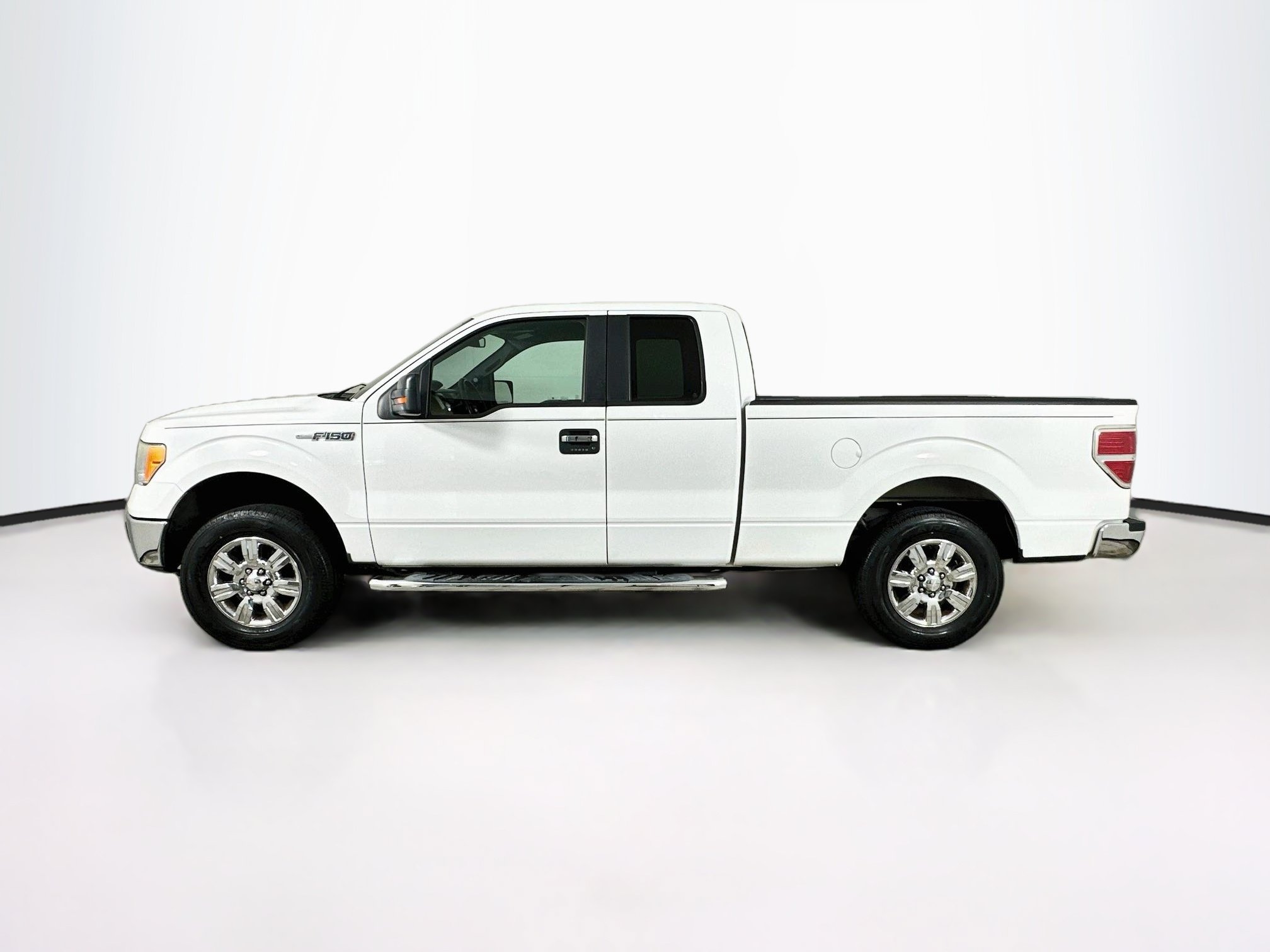 Used 2012 Ford F150 XLT w/ XLT Chrome Pkg RWD image 4
