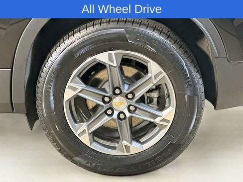 Used 2025 Chevrolet Blazer LT AWD/4WD image 6