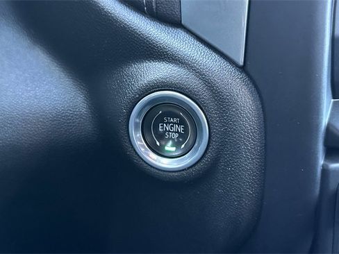 Used 2022 Chevrolet Silverado 2500 LTZ w/ Safety Package image 33