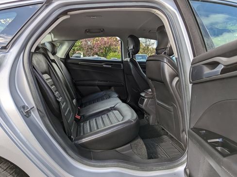 Used 2014 Ford Fusion Energi SE w/ Driver Assist Package FWD image 34