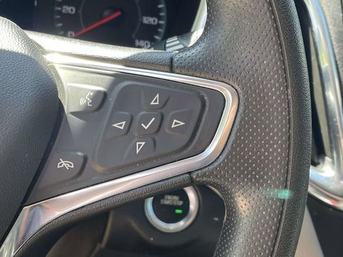 Used 2024 Chevrolet Equinox LS w/ Driver Confidence II Package FWD image 23