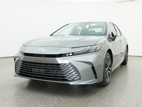 New 2026 Toyota Camry XLE FWD image 17