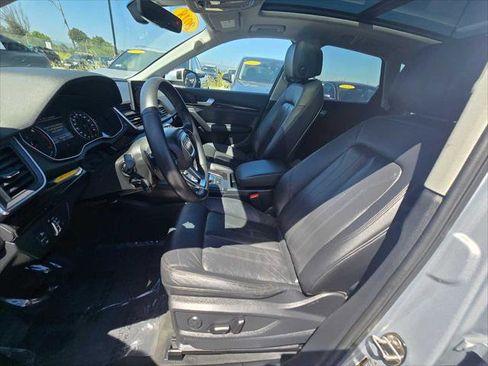 Used 2018 Audi Q5 2.0T Premium Plus w/ Premium Plus Package AWD/4WD image 24