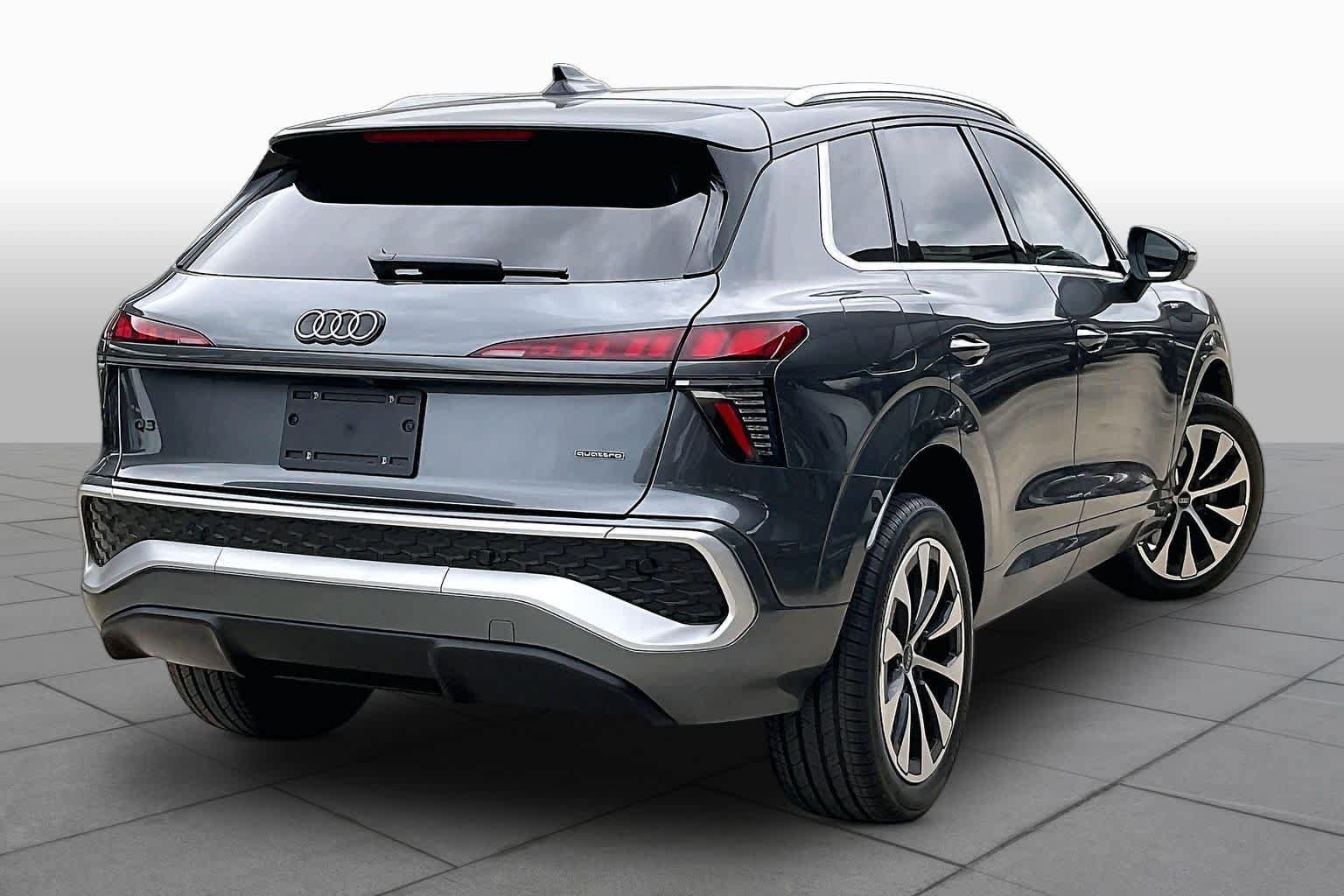 Used 2026 Audi Q3 quattro 2.0T AWD/4WD image 13