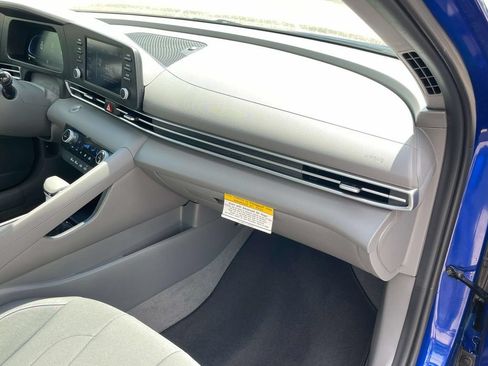Certified 2025 Hyundai Elantra Sport w/ Cargo Package FWD image 28