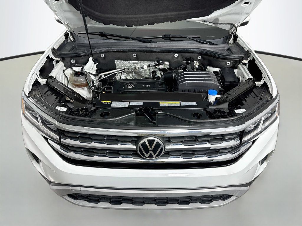 Used 2021 Volkswagen Atlas Cross Sport SE AWD/4WD image 41