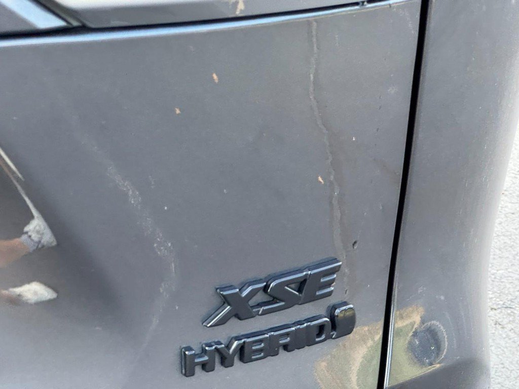 Used 2021 Toyota RAV4 XSE w/ XSE Grade Weather Package AWD/4WD image 6