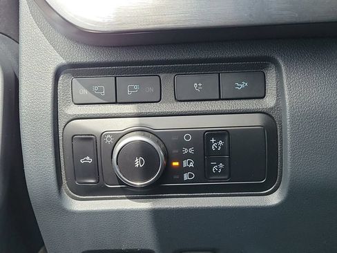 Used 2023 Ford F250 Lariat w/ Lariat Ultimate Package AWD/4WD image 26