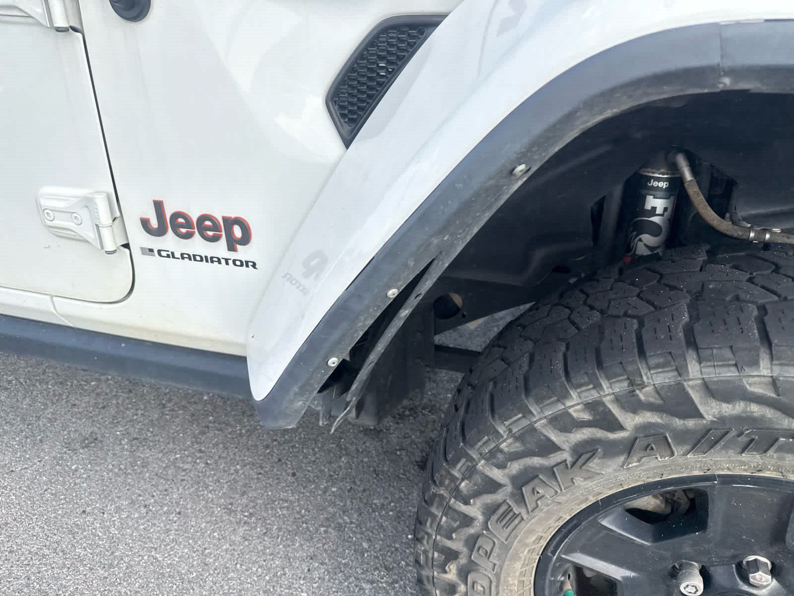 Used 2023 Jeep Gladiator Mojave w/ Trailer Tow Package AWD/4WD image 3