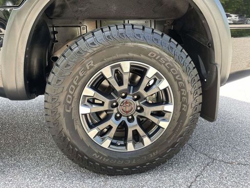 Used 2023 Nissan Titan PRO-4X w/ Off Road Protection Package AWD/4WD image 10