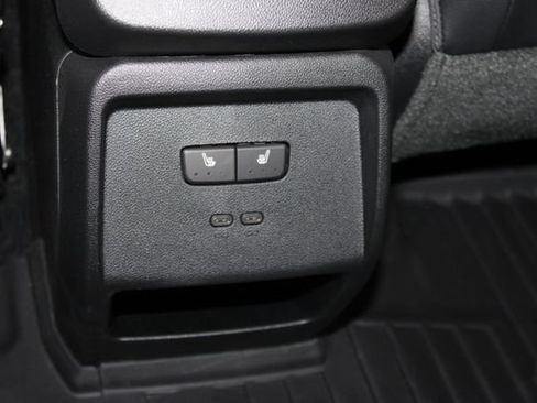 Used 2025 Chevrolet Equinox EV RS w/ Active Safety Package 3 AWD/4WD image 14