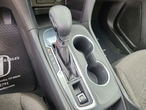 Used 2023 Chevrolet Equinox LT image 23