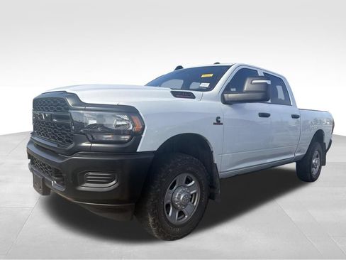 Used 2024 RAM 3500 Tradesman AWD/4WD image 15