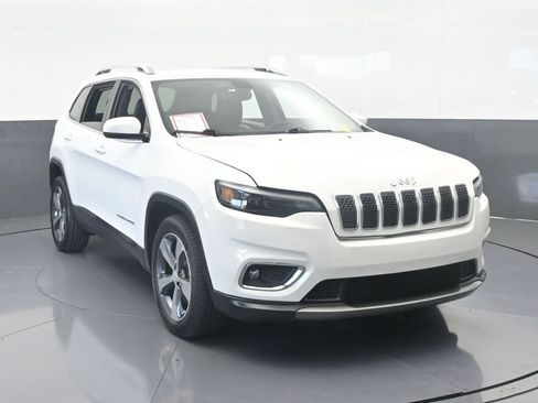 Used 2019 Jeep Cherokee Limited image 9