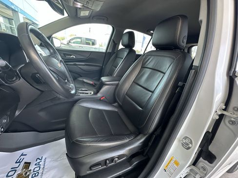 Certified 2019 Chevrolet Equinox Premier FWD image 18