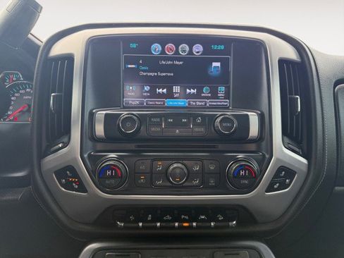 Used 2018 GMC Sierra 1500 SLT image 6