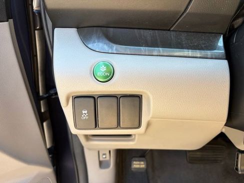 Used 2013 Honda CR-V EX-L image 27