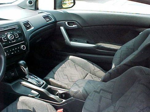 Used 2013 Honda Civic LX image 18