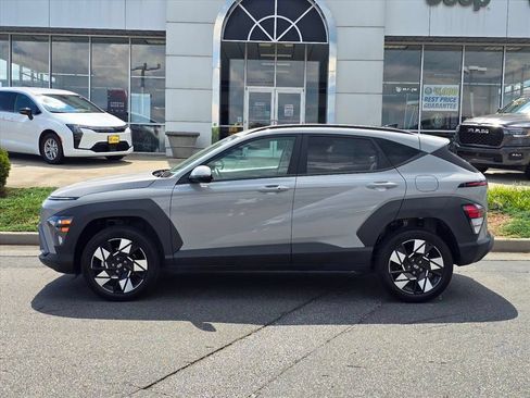 Used 2025 Hyundai Kona SEL AWD/4WD image 23