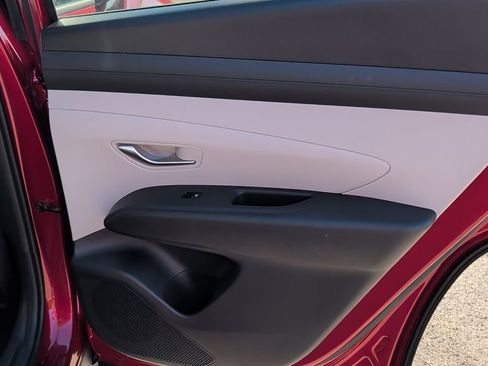 New 2026 Hyundai Tucson SEL image 16