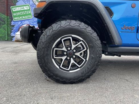 Certified 2024 Jeep Wrangler Unlimited Rubicon image 9