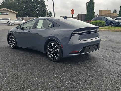 Used 2023 Toyota Prius Prime FWD image 15