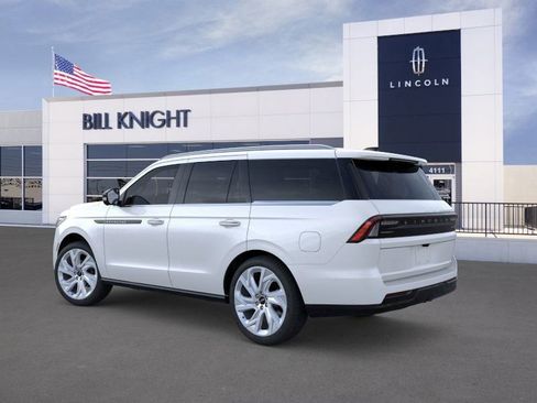 New 2025 Lincoln Navigator Black Label AWD/4WD image 4