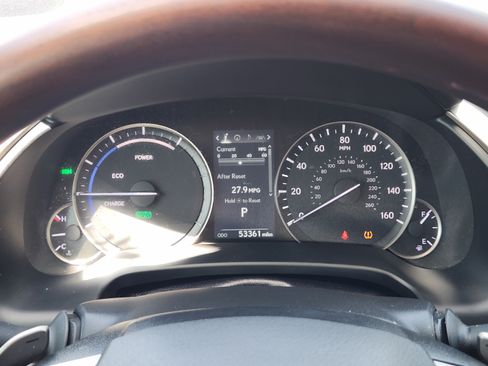 Certified 2022 Lexus RX 450h AWD w/ Premium Package image 8