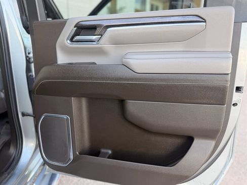 Used 2024 Chevrolet Silverado 3500 LTZ w/ LTZ Convenience Package image 27