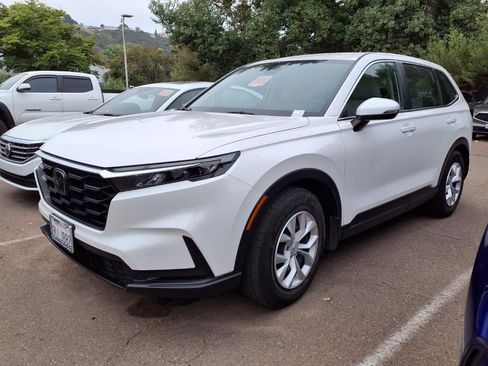 Used 2024 Honda CR-V LX image 1