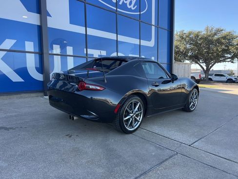 Used 2022 MAZDA MX-5 Miata RF Grand Touring image 9