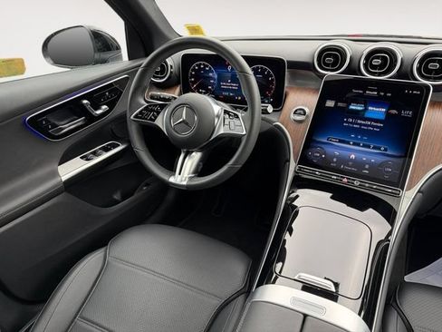 Certified 2026 Mercedes-Benz GLC 300 4MATIC image 14