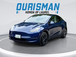 Used 2024 Tesla Model Y Long Range AWD/4WD video 1