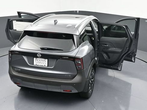 New 2025 Nissan Kicks SV w/ SV Premium Package AWD/4WD image 45