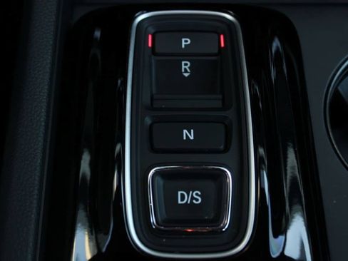Used 2023 Honda Pilot EX-L image 25