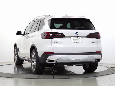 Used 2026 BMW X5 xDrive40i w/ Parking Assistance Package image 6