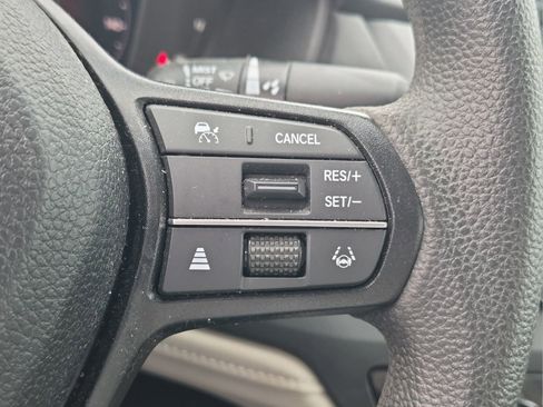 Certified 2025 Honda Accord LX image 10